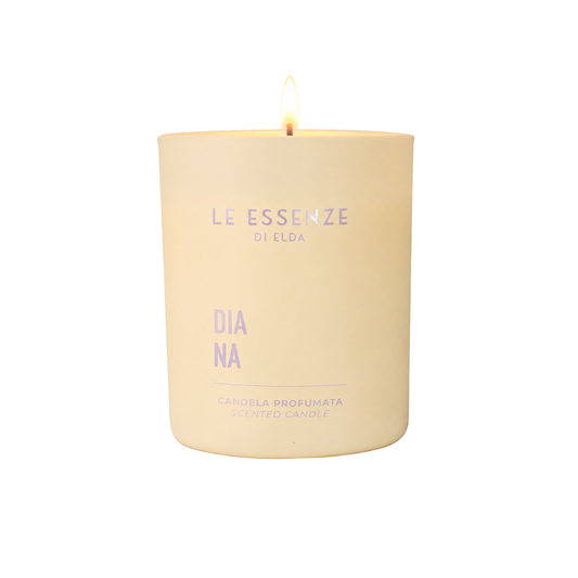 Diana Geurkaars 200 gram – Luxe Geurkaars met Houtachtige Geur | 25 Uur Brandduur